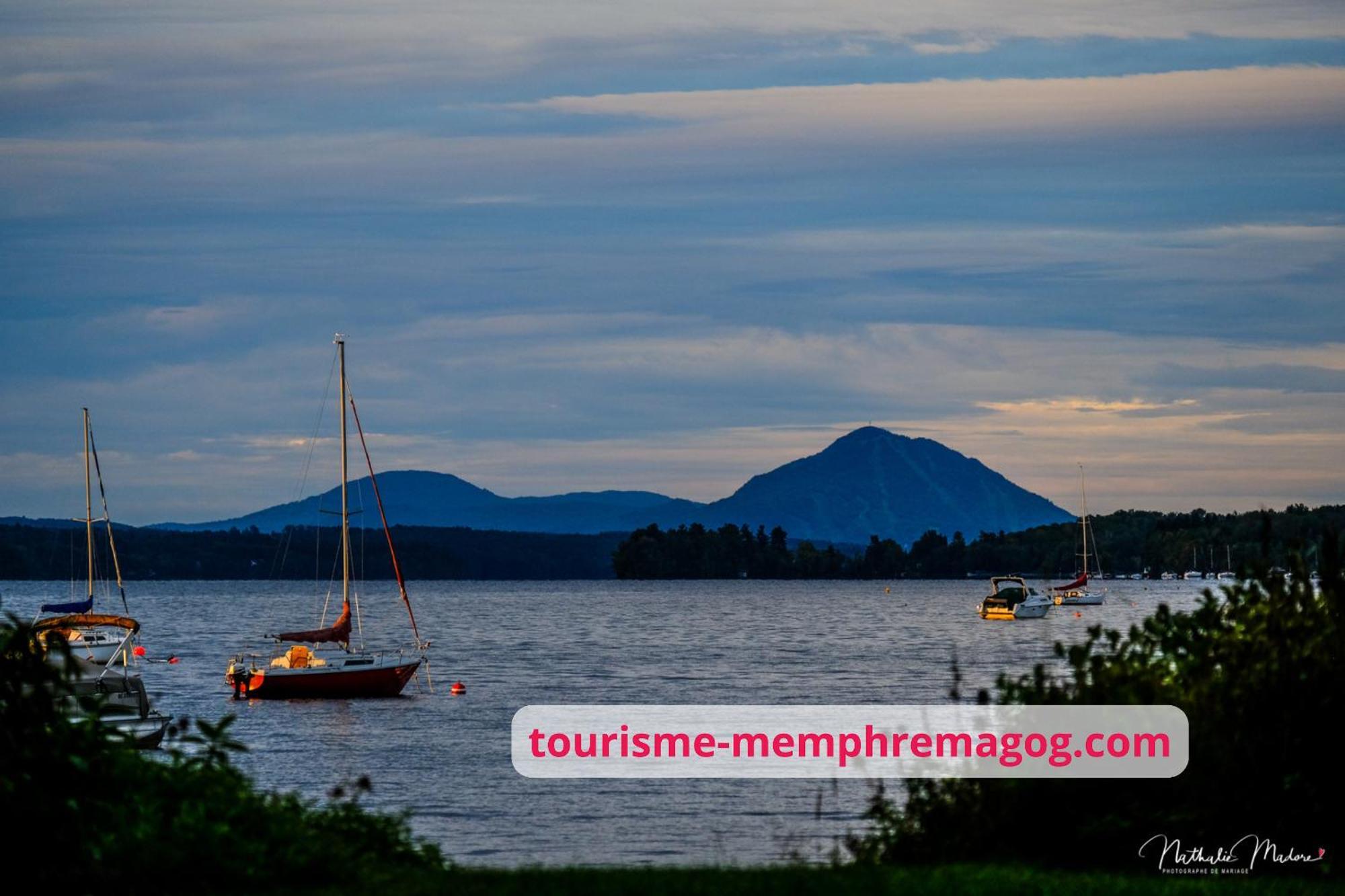 L'Arbre De La Montagne Orford - Ski Hiking Bicking Golf Beaches Magog Exteriér fotografie